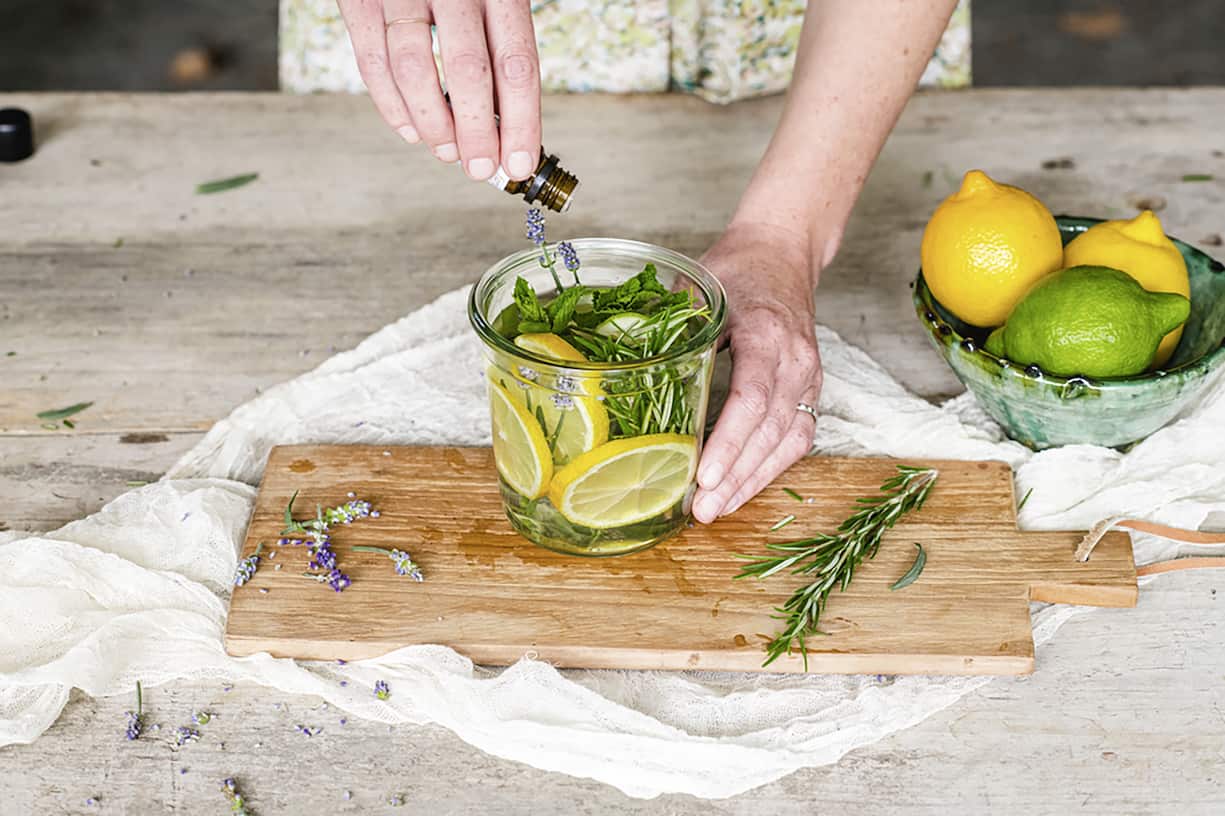 Bougie anti-moustiques au citron