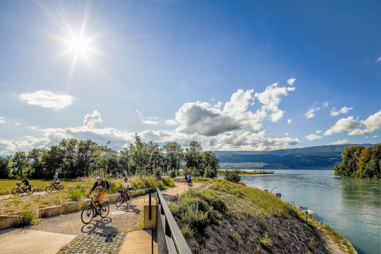 Balade à vélo autour du lac de Bienne