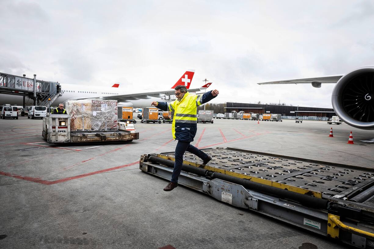 Swiss Cargo