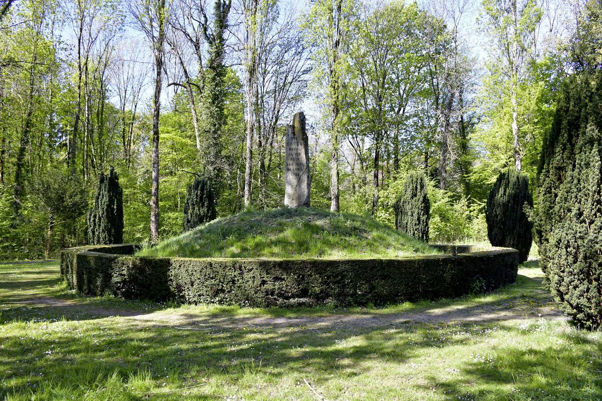 monument dédié à Abraham Davel, situé sur le lieu de son exécution, à Vidy, à Lausanne