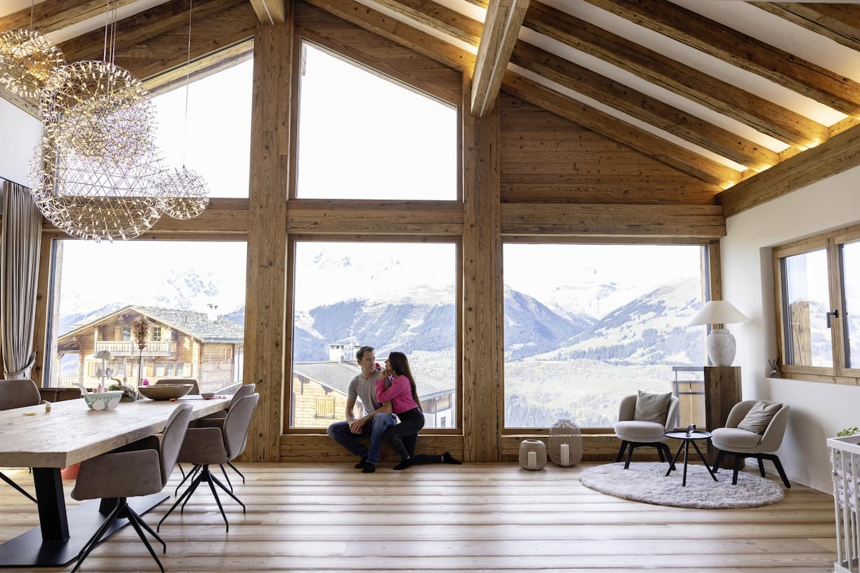 Carlo Janka et sa femme Jenny dans leur nouvelle maison.