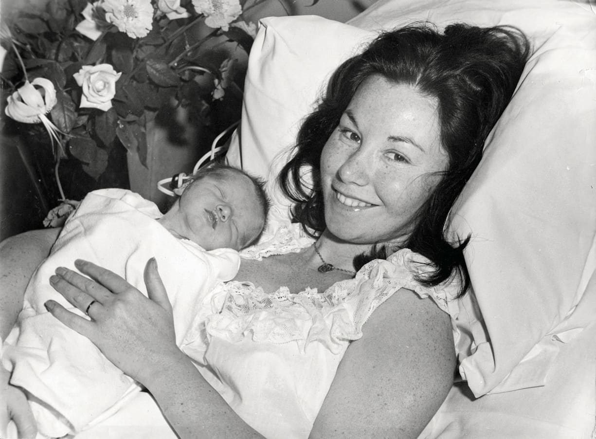 Nadine de Rothschild et son fils