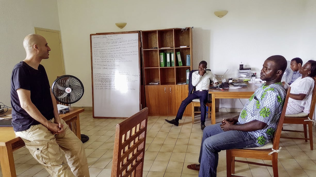  Réunion stratégique de travail des membres d’Eagle à Abidjan pour coordonner les futures arrestations de trafiquants