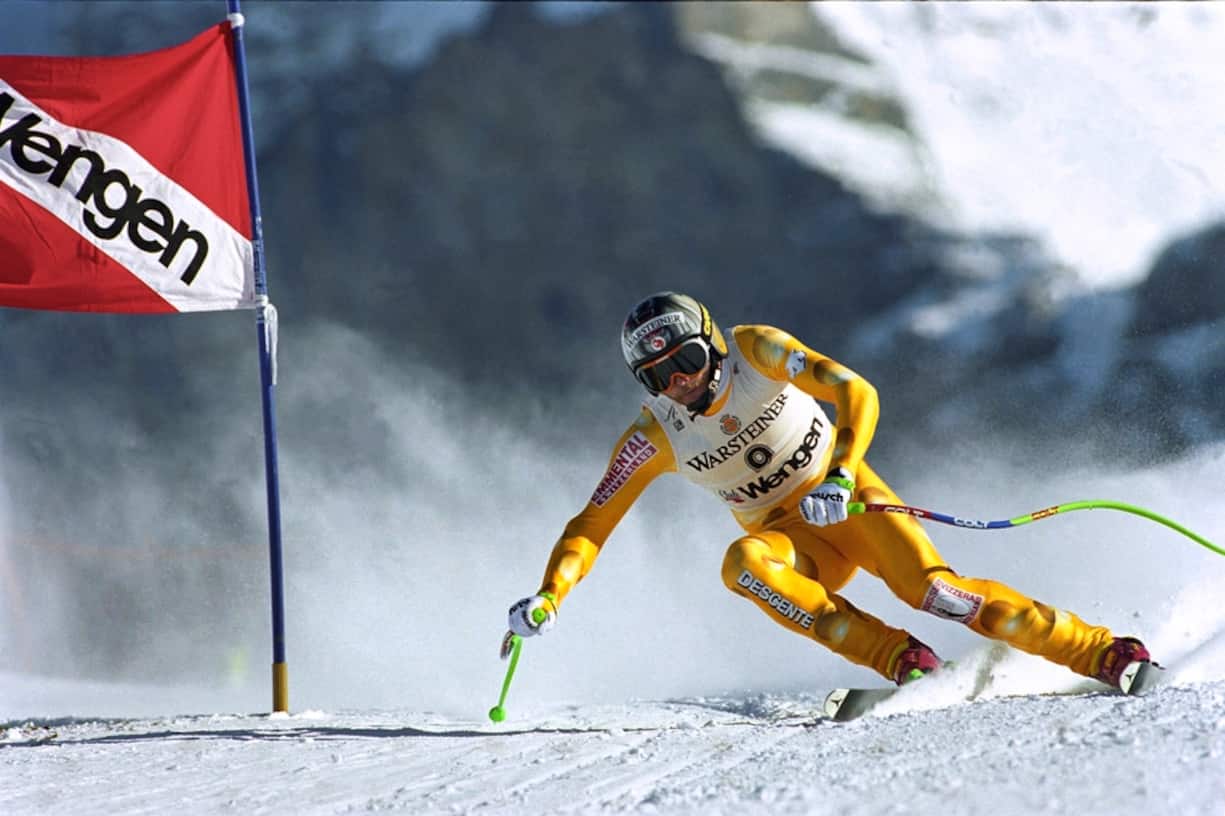Le Suisse William Besse se dirige vers la victoire lors de la descente du Lauberhorn, le 22 janvier 1994. 