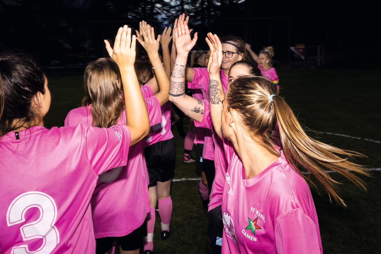 Championnat de football dans les villages de montagne du Haut-Valais