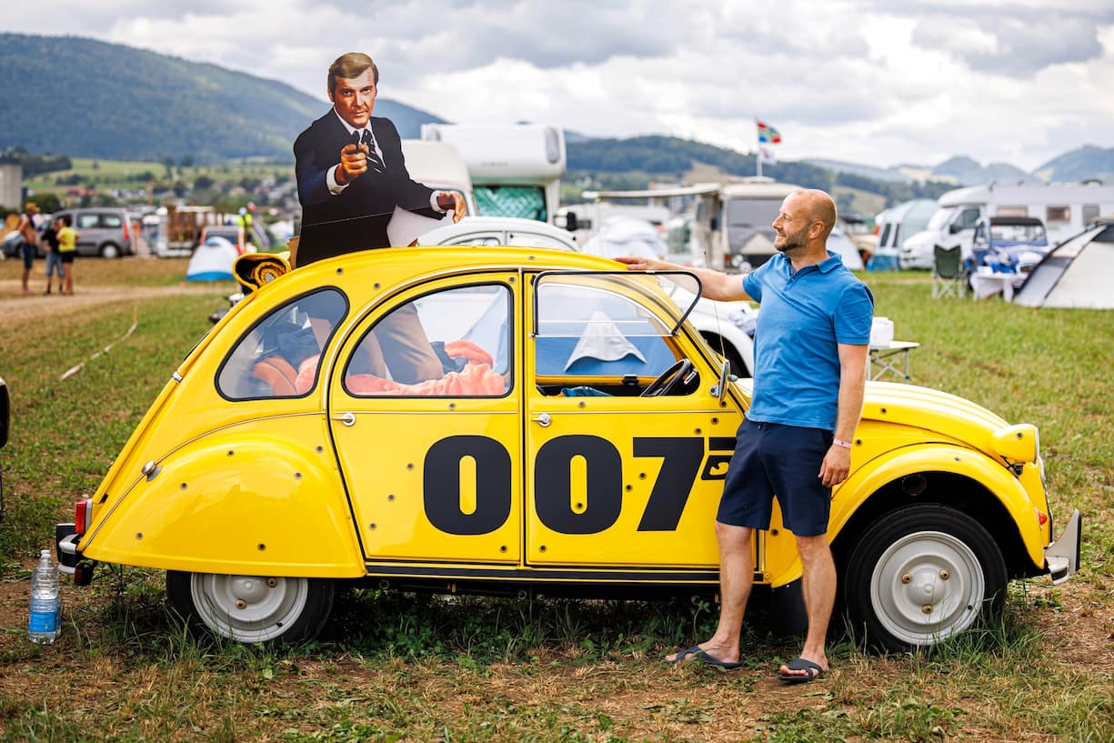 24e Rencontre mondiale des amis de la 2 CV.