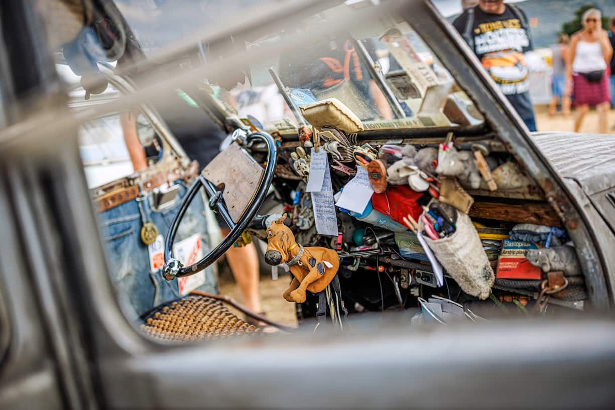 24e Rencontre mondiale des amis de la 2 CV