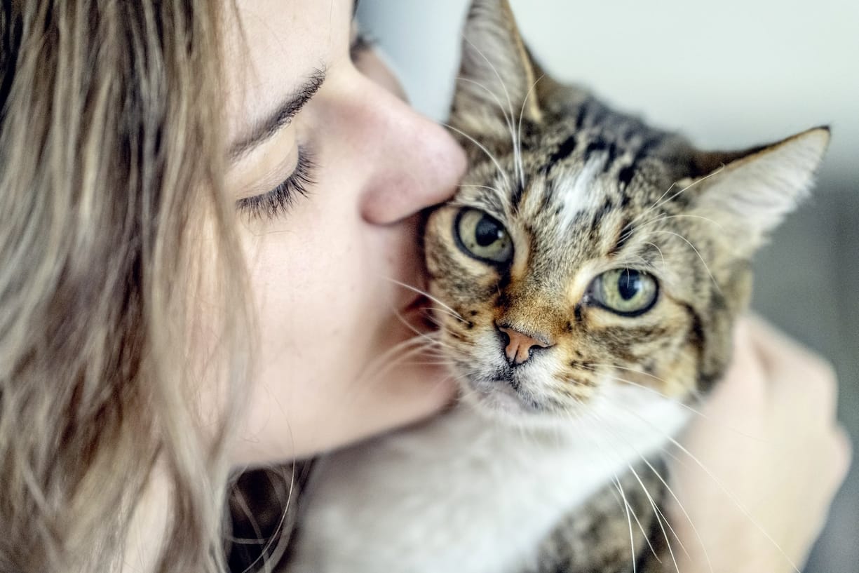 Melody avec son chat - article sur la dépression