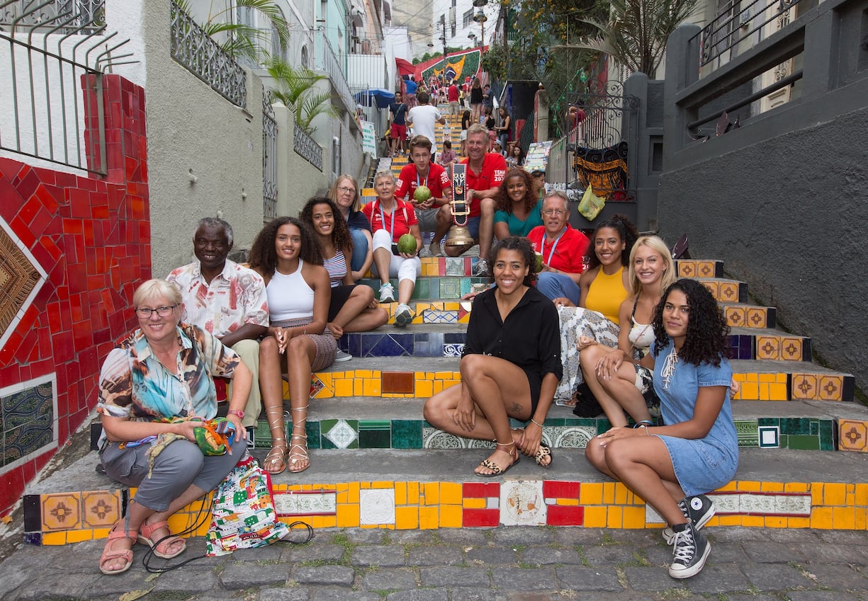 L'athlète suisse Mujinga Kambundji avec sa famille aux Jeux de Rio, en 2016