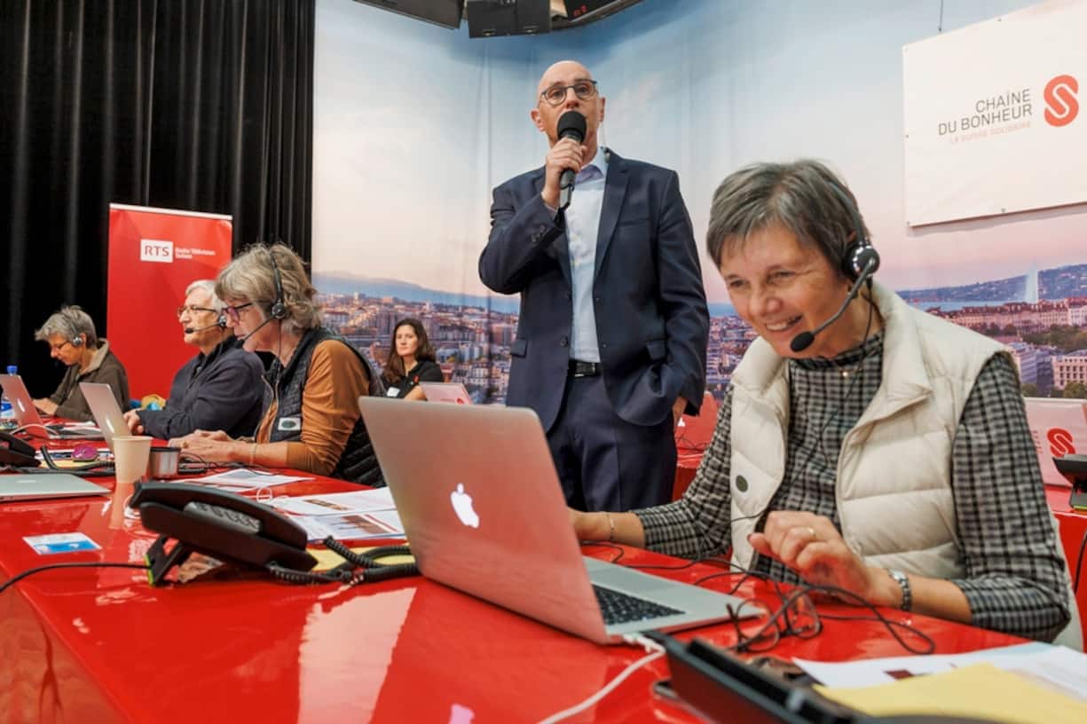 Jean-Marc anime une journée de solidarité contre la faim en Afrique à l’enseigne de la Chaîne du bonheur en 2022en Afrique