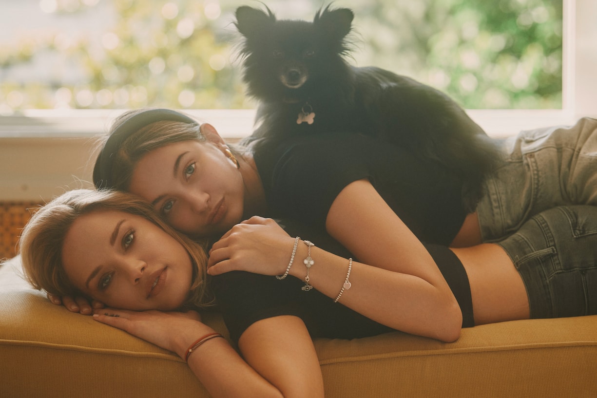 La top-modèle et actrice Julie Ordon avec sa fille Mathilda.