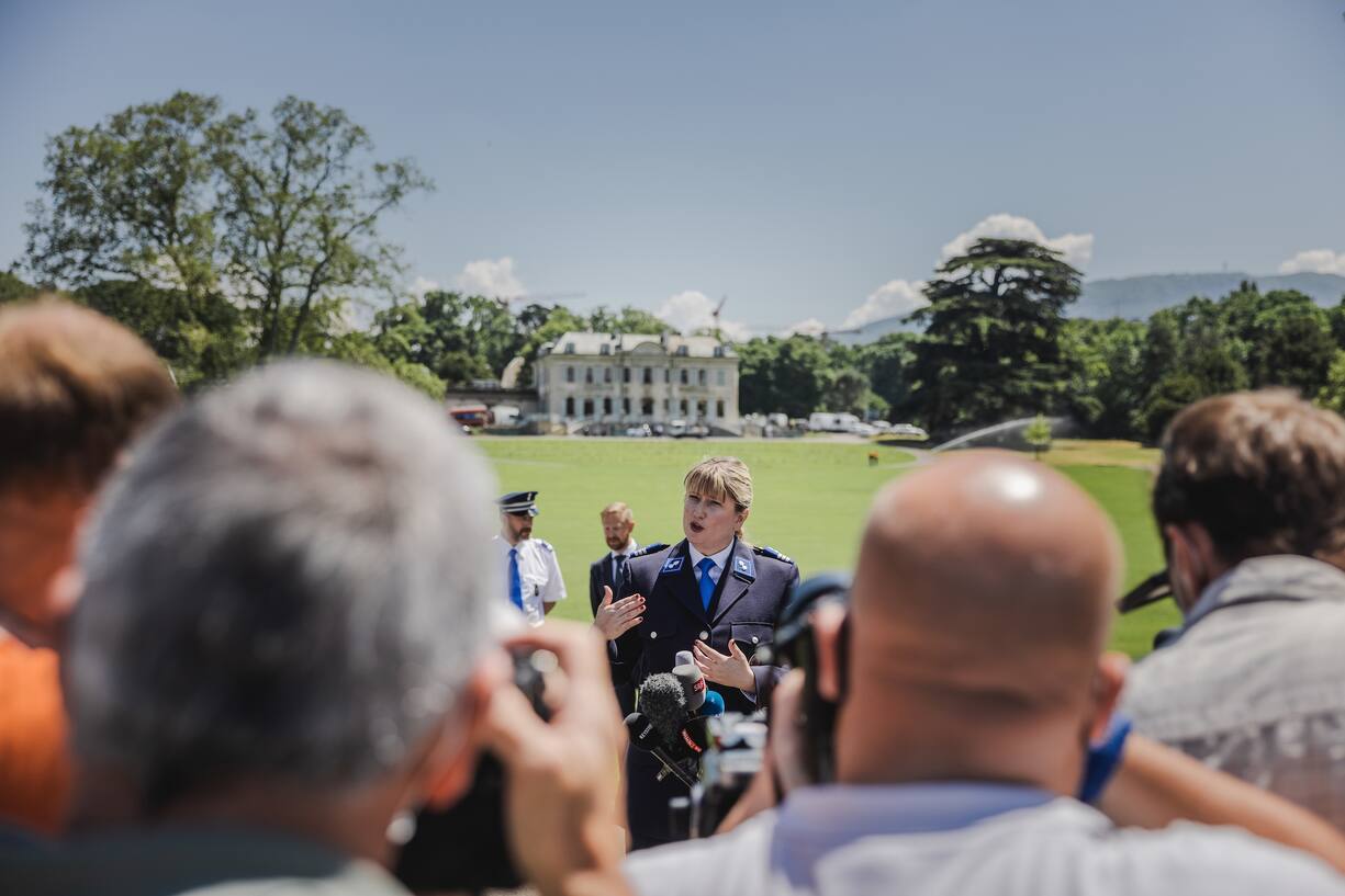 Genève, 11 juin 2021. Visite pour la presse du Parc de la Grange et de sa Villa qui accueillera la rencontre entre Joe Biden et Vladimir Poutine. © Niels Ackermann / Lundi13
