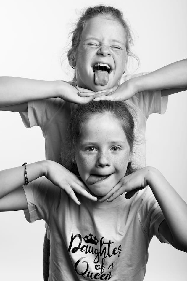 2011 Charlyne et Maelyse Genoud
