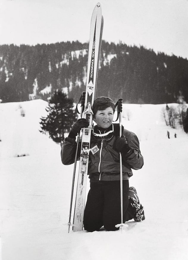Le jeune Benjamin aux sports d'hiver.