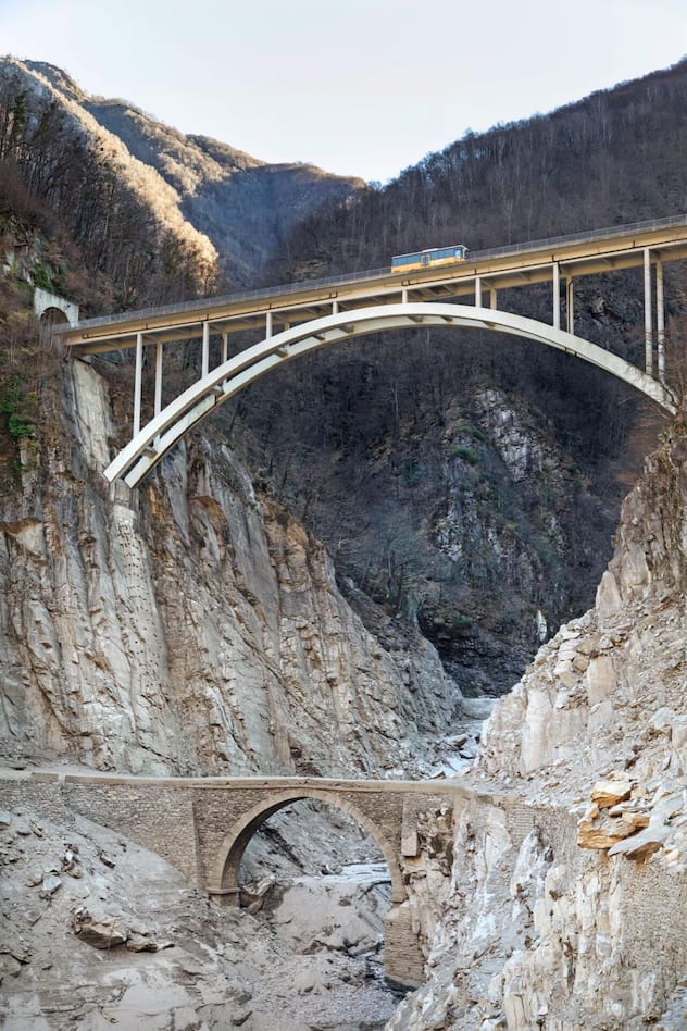 Le barrage de Contra