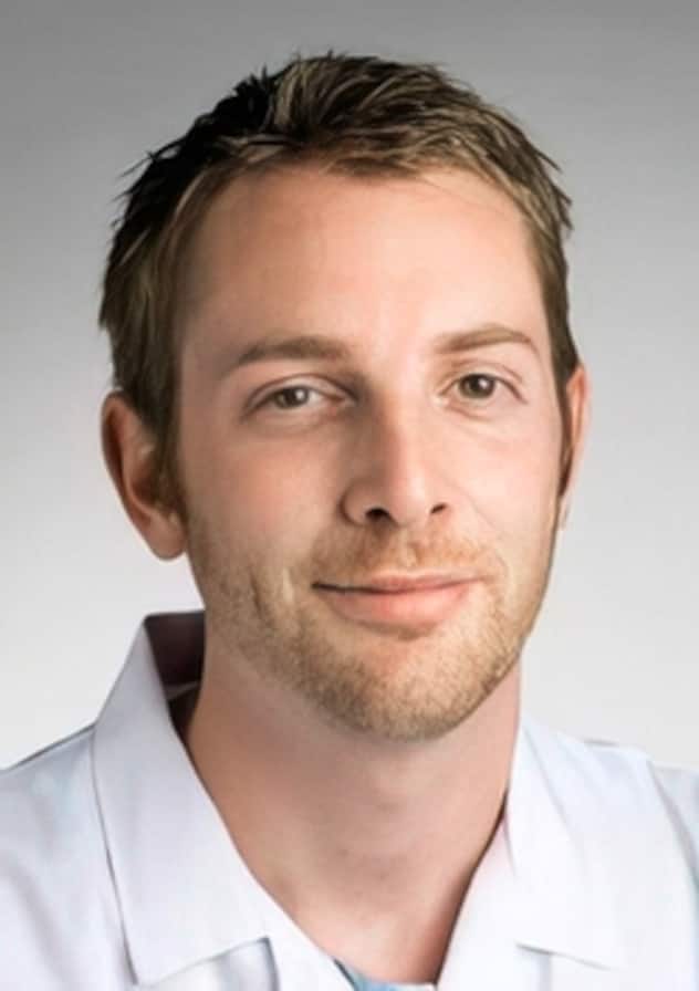 Sébastien Godat est gastro-entérologue et responsable du secteur d’endoscopie au service de gastro-entérologie et d’hépatologie du CHUV.