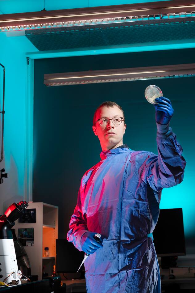 Alexandre Persat, professeur à l'EPFL