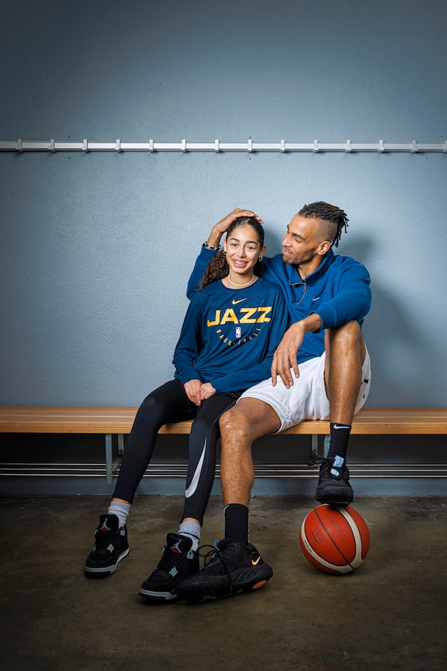Naledi et Thabo Sefolosha dans un vestiaire des Galeries du Rivage à Vevey