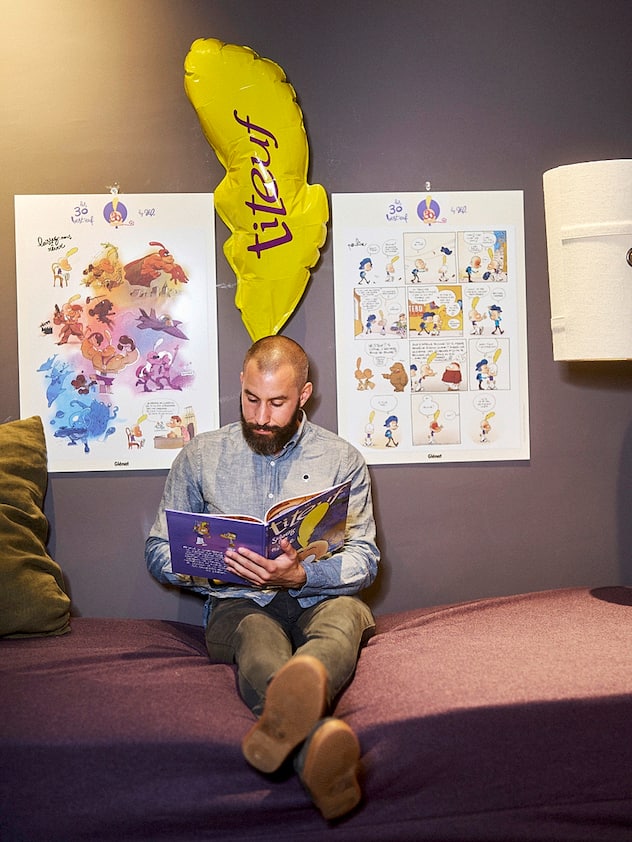 Benjamin Henriaux, fan absolu de Titeuf, au cocktail organisé pour Zep à Paris.