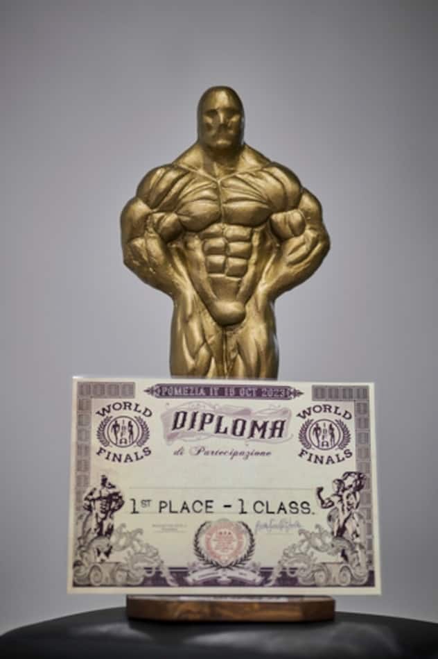 Trophée de Jean-Louis Locher remporté aux Championnats du monde de Bodybuilding à Rome
