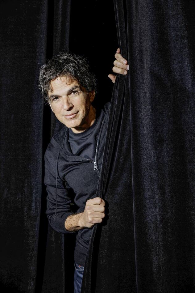 Reportage avec Chappatte entre son atelier à Genève et la théâtre Boulimie à Lausanne, le mercredi 10 janvier 2024