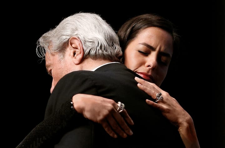Alain Delon et sa fille Anouchka en 2019 pour la remise de la Palme d'or d'honneur par le Festival de Cannes