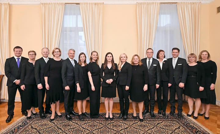 Le gouvernement finlandais composé de 12 femmes
