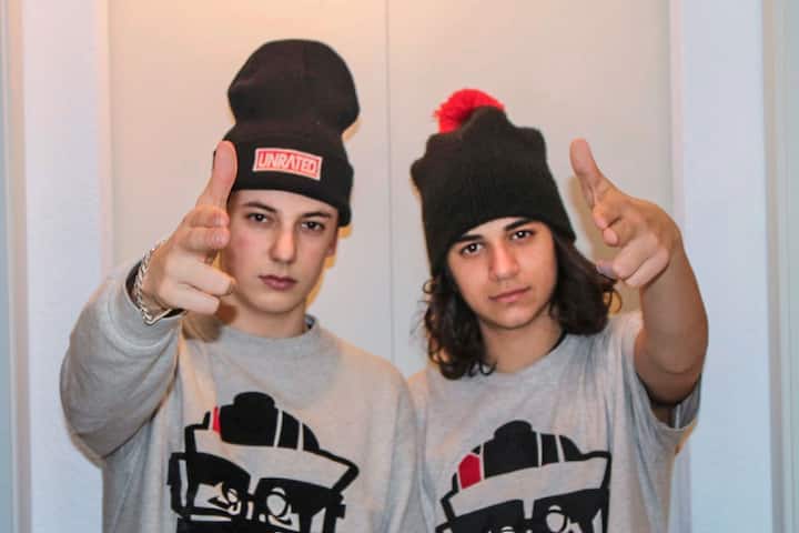Le duo de danseurs David Gross et Matteo Santoro, alias Cooper & Voldo