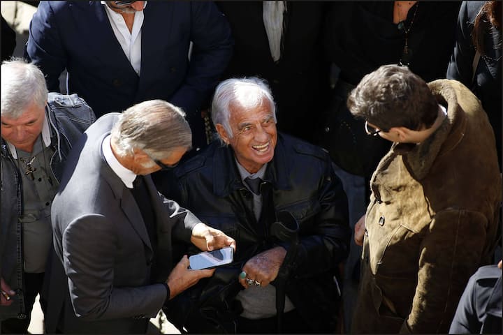 Paris, France le 05 octobre 2018 - Jean Paul Belmondo - National tribute to Charles Aznavour during a ceremony in the courtyard of the Hotel des Invalides PUBLICATIONxINxGERxSUIxAUTxONLY Copyright: xLucxNoboutx