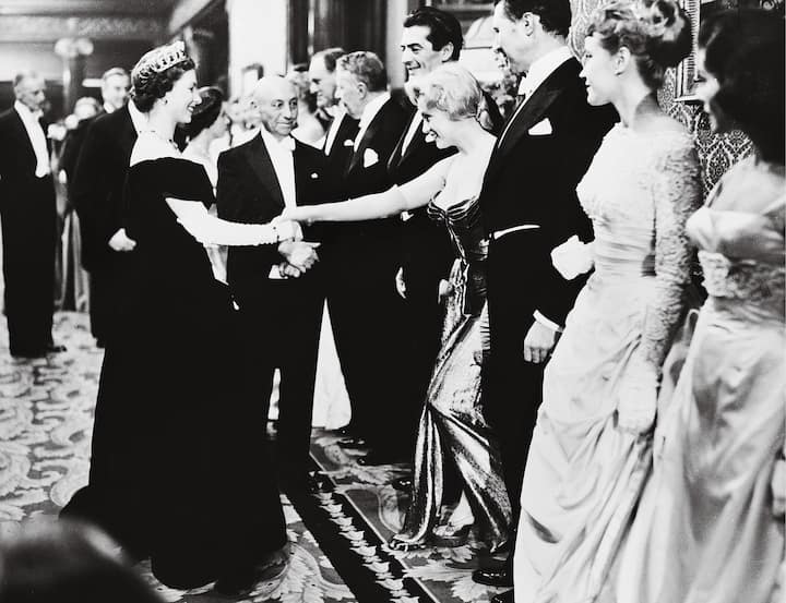 Elisabeth II et Marilyn Monroe
