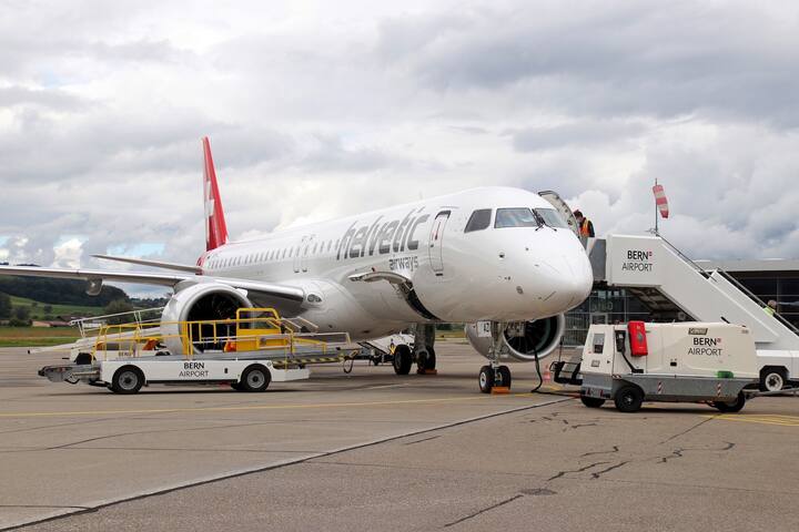 Avion Helvetic Airways