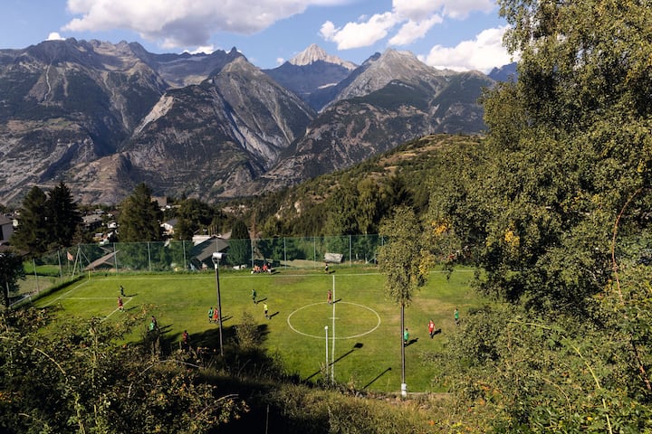 Championnat de football dans les villages de montagne du Haut-Valais
