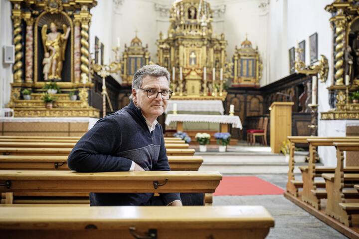 l’administrateur paroissial Federico Pelicon