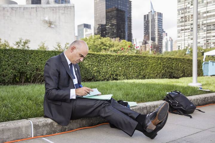 En septembre 2018, Alain Berset prend des notes pendant un break durant une session de l’Assemblée générale de l’ONU à New York.