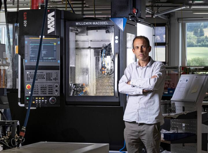 Cédric Bourquard patron de l'entreprise familiale PIBOR ISO SA