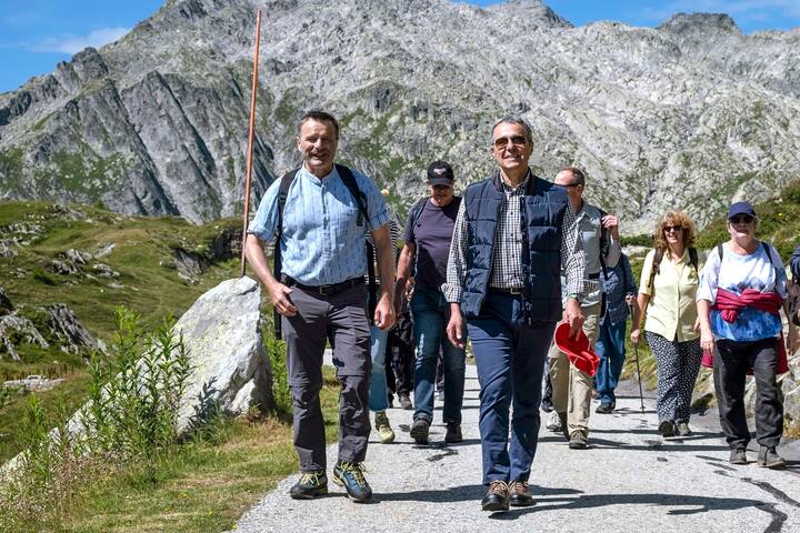 Ignazio Cassis et Urs Schneider, le chef de la communication de l’Union suisse des paysans