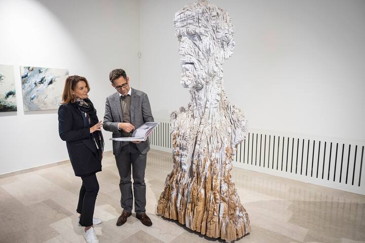 Christian Bolt avec Claudia Limacher, propriétaire de l’Impulse Gallery