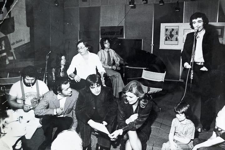 Claude Lemesle sur Europe 1 dans le cadre de son émission «Carré bleu» en mai 1972