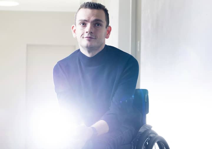 Personnes ayant fait une expÃ©rience de mort imminente (NDE). ici Haris Ã  GenÃ¨ve