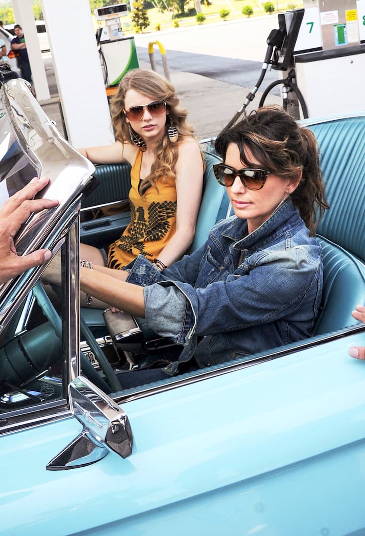 Le 8 juin 2011, Taylor Swift et son idole, la chanteuse canadienne Shania Twain