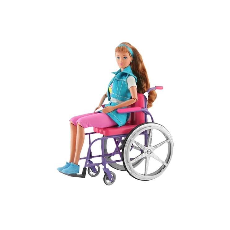 Barbie en fauteuil roulant